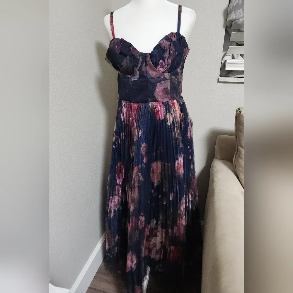 Lulus Alluring Invite Midnight Blue Floral Pleated Bustier Midi Dress - Picture 5 of 6